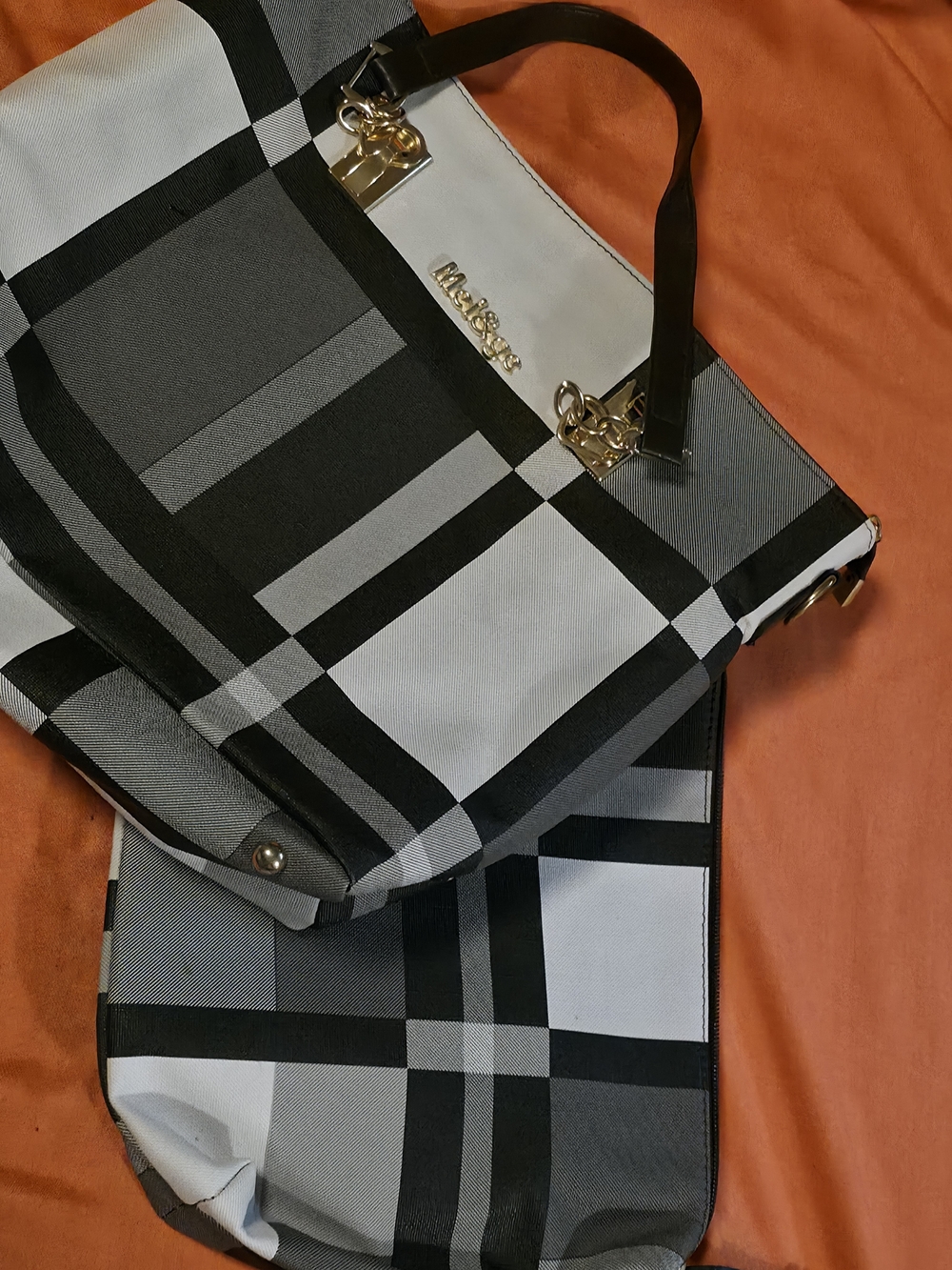 4/$67 Deal! Black & White Plaid Tote Bag Set